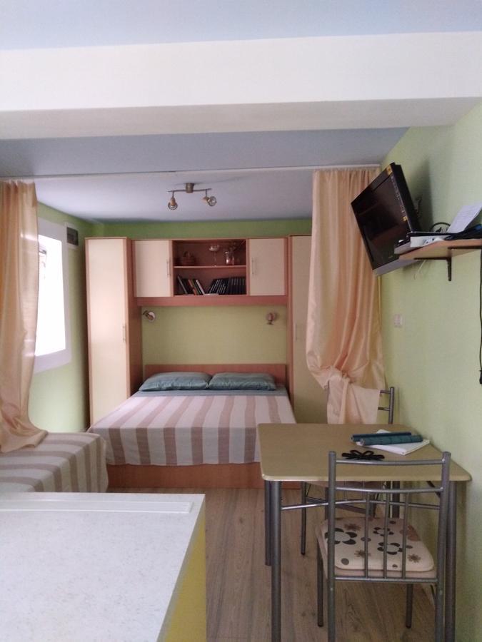 Apartment Ruza 萨利 外观 照片