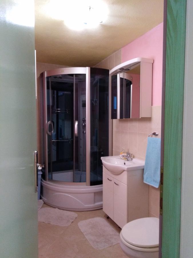 Apartment Ruza 萨利 外观 照片